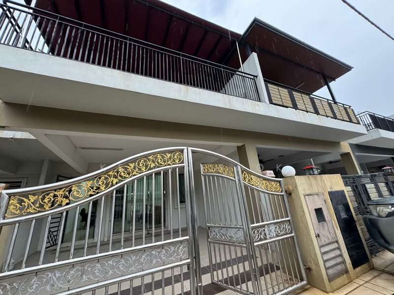 Terraced House for Sale in Nilai (Negeri Sembilan) - Kelvin Pook - Exterior - PropertyGuru.com.my