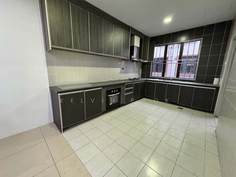 Terraced House for Sale in Nilai (Negeri Sembilan) - Kelvin Pook - Kitchen - PropertyGuru.com.my