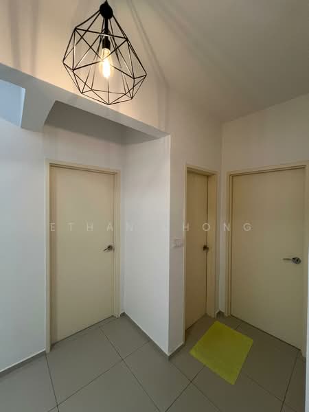 Service Residence for Sale at Gravit8, Klang - Ethan Chong - Entrance - PropertyGuru.com.my