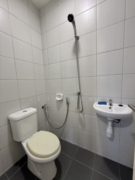Rumah Teres untuk Dijual di Tamansari (Rawang) - LEON WONG - Bathroom - PropertyGuru.com.my