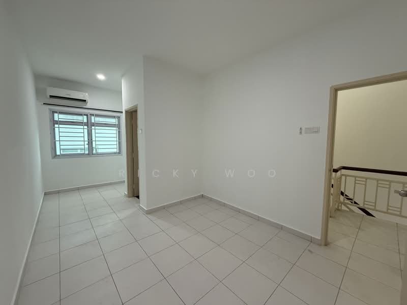 Rumah Teres 2 Tingkat untuk Dijual di Bandar Seri Alam (Masai) - Ricky Woo - Interior - PropertyGuru.com.my