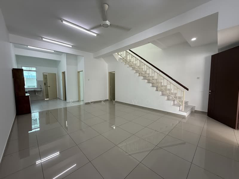 Maya Height @ Bandar Seri Alam - 3