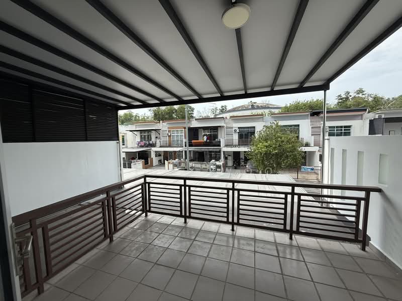 Rumah Teres 2 Tingkat untuk Dijual di Bandar Seri Alam (Masai) - Ricky Woo - Exterior - PropertyGuru.com.my