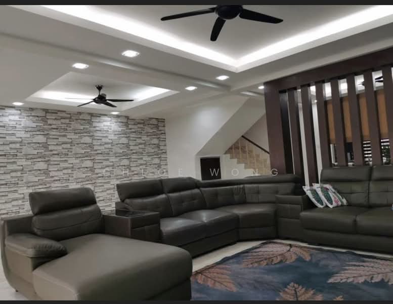 Rumah Bandar untuk Dijual di Taman Lagenda Mas (Cheras) - Chloe Wong - Living Room - PropertyGuru.com.my