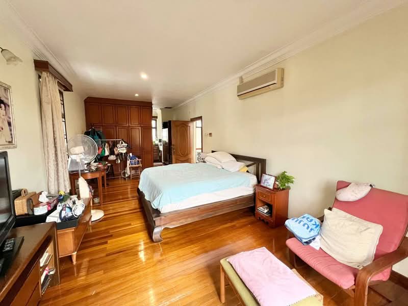 Bungalow for Sale in Taman Bukit Rinting (Masai) - Corine YG - Bedroom - PropertyGuru.com.my
