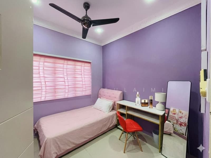 Semi-Detached House for Sale in Shah Alam (Selangor) - Yazila Sulaimi - Bedroom - PropertyGuru.com.my