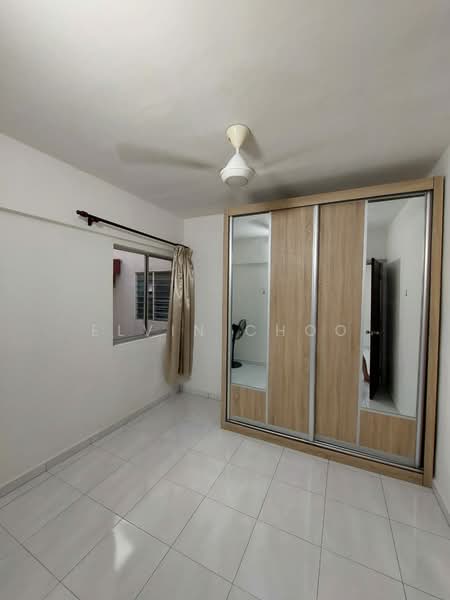 Rumah Flat untuk Disewa di Juru Setia - Elvin Choo - Bedroom - PropertyGuru.com.my