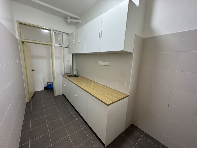 Pangsapuri untuk Disewa di Seri Molek Perdana - Jovin Te - Kitchen - PropertyGuru.com.my