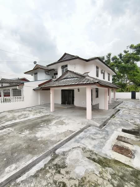 Untuk Dijual - Semi D for sale at Bukit kempas
