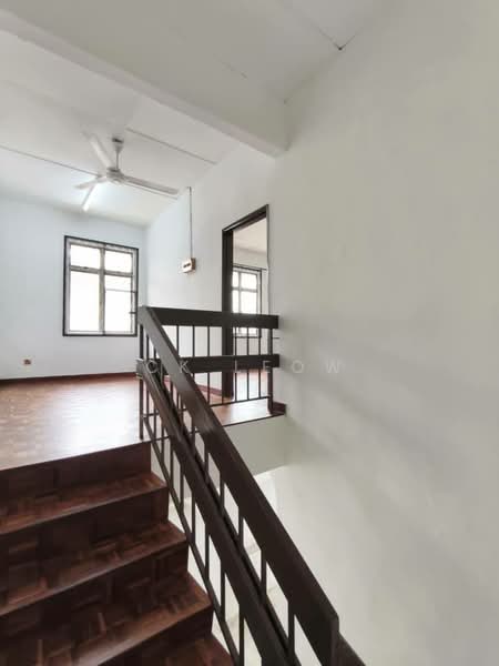 Untuk Dijual - Semi D for sale at Bukit kempas