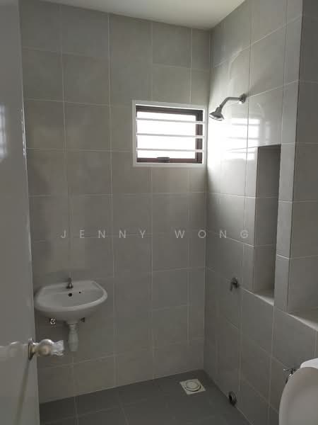 2-storey Terraced House for Sale in Eco Grandeur (Puncak Alam) - Jenny Wong - Bathroom - PropertyGuru.com.my