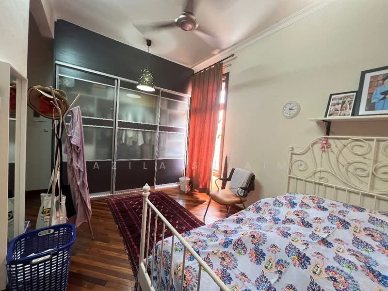 Bungalow for Sale in Seksyen 27 (Shah Alam) - Yazila Sulaimi - Bedroom - PropertyGuru.com.my