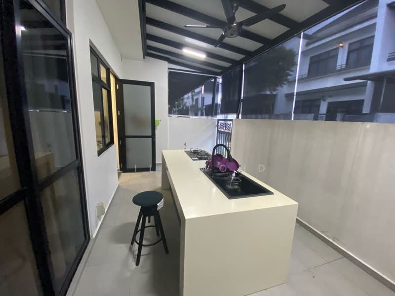Rumah Teres untuk Dijual di Johor Bahru (Johor) - Lily Mohd - Kitchen - PropertyGuru.com.my