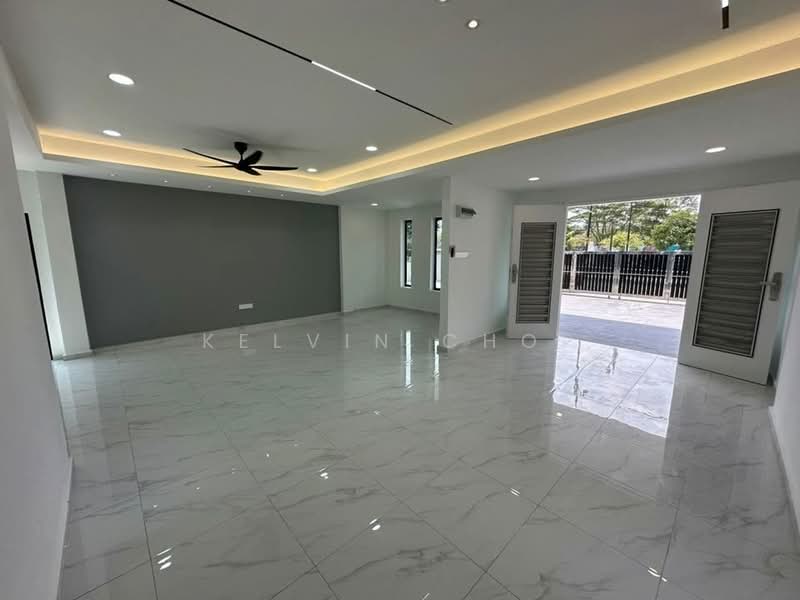 Rumah Berkembar untuk Dijual di Taman Pelangi (Johor Bahru) - Kelvin Chop - Living Room - PropertyGuru.com.my