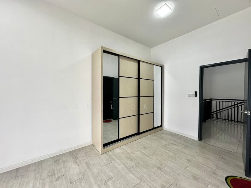 2-storey Terraced House for Sale in Sepang (Selangor) - Abdul Qadir - PropertyGuru.com.my