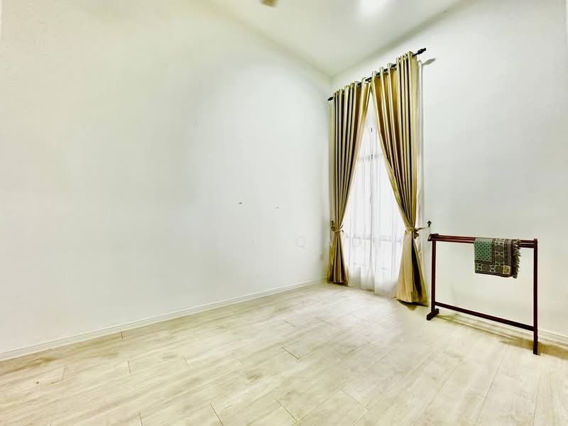 2-storey Terraced House for Sale in Sepang (Selangor) - Abdul Qadir - PropertyGuru.com.my