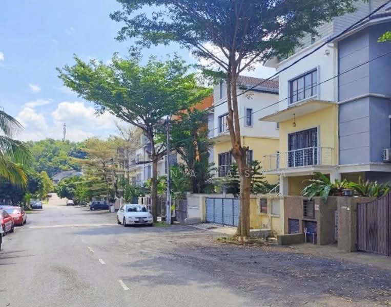 Semi-Detached House for Sale in Kajang (Selangor) - Fifi Natasya - Exterior - PropertyGuru.com.my
