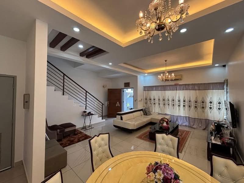 Rumah Teres 2 Tingkat untuk Dijual di Iskandar Puteri (Nusajaya) (Johor) - Stefan Yu - Living Room - PropertyGuru.com.my