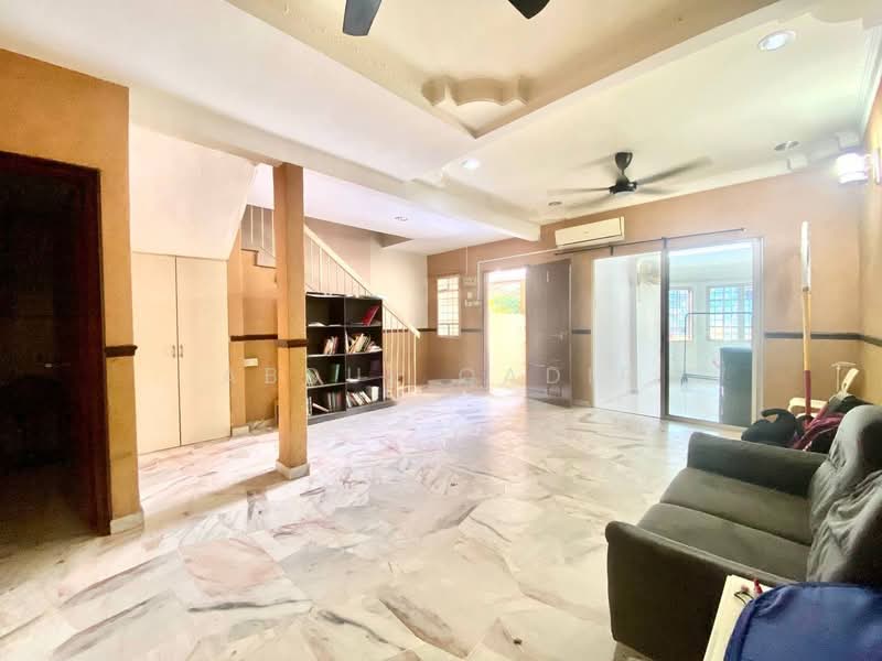 2-storey Terraced House for Sale in Taman Saujana Impian (Kajang) - Abdul Qadir - PropertyGuru.com.my