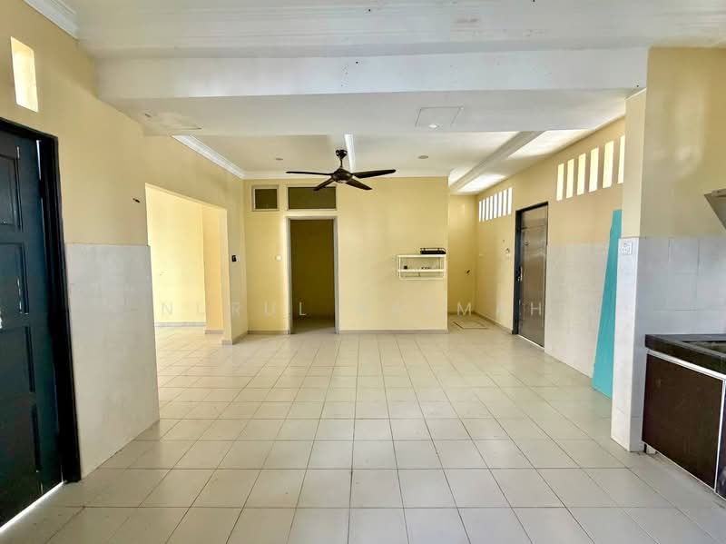 Semi-Detached House for Sale in Sepang (Selangor) - Nurul Naemah - PropertyGuru.com.my