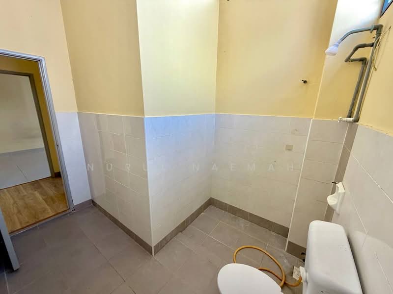 Semi-Detached House for Sale in Sepang (Selangor) - Nurul Naemah - PropertyGuru.com.my