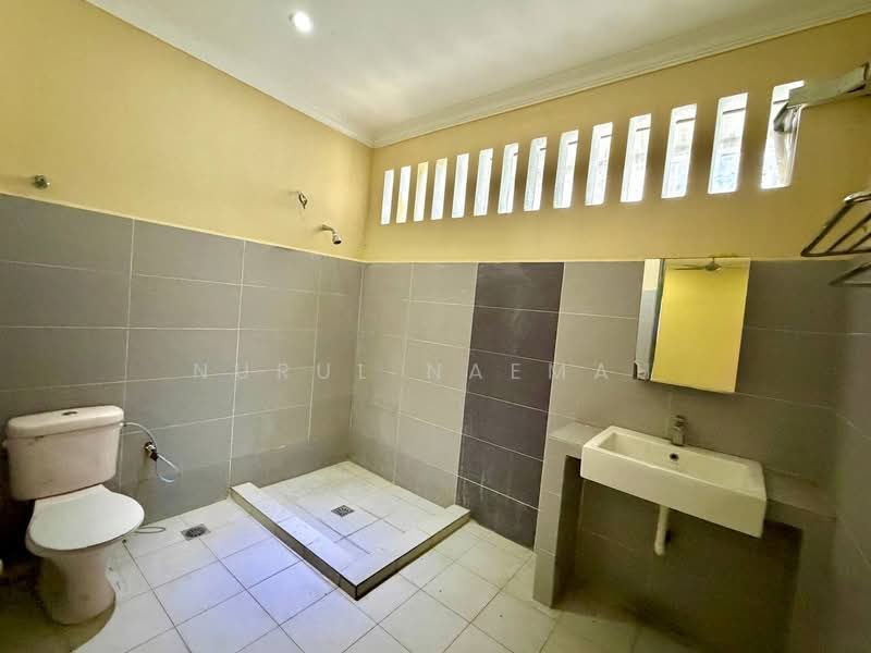 Semi-Detached House for Sale in Sepang (Selangor) - Nurul Naemah - PropertyGuru.com.my