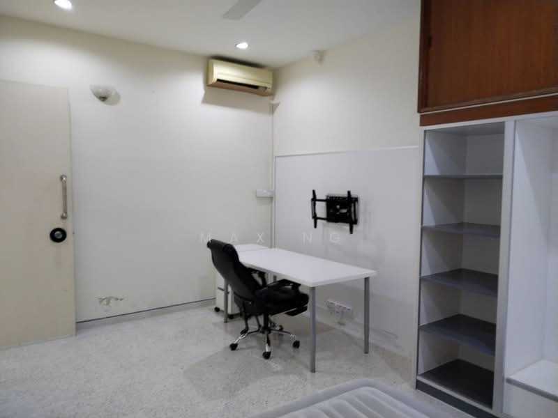 Rumah Berkembar untuk Dijual di Pulau Tikus (Penang) - Max Ng - Study - PropertyGuru.com.my
