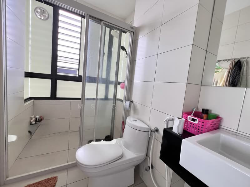 Kondominium untuk Dijual di Marinox Sky Villas - Ms Chang - Bathroom - PropertyGuru.com.my