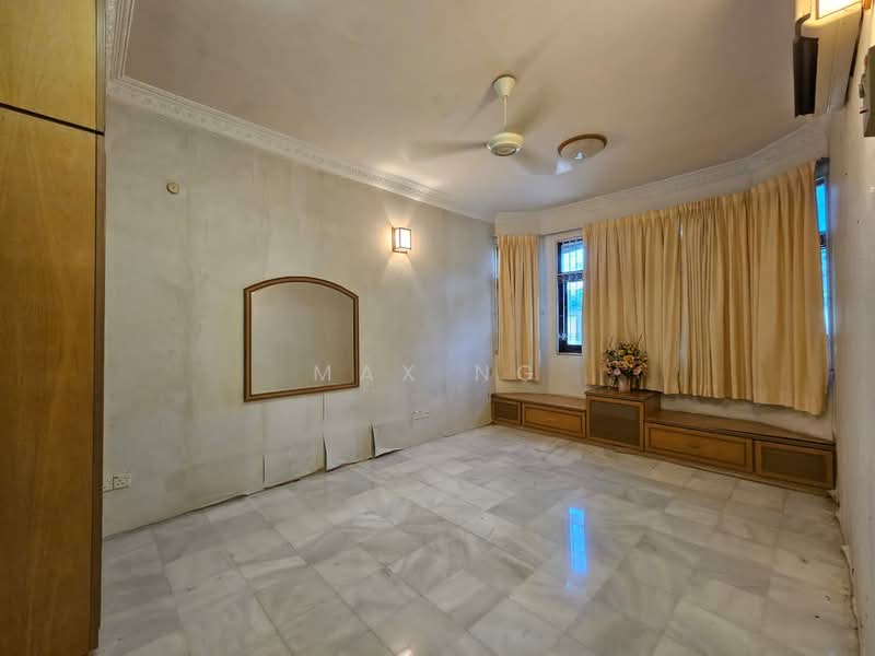 Rumah Berkembar untuk Dijual di Pulau Tikus (Penang) - Max Ng - Living Room - PropertyGuru.com.my