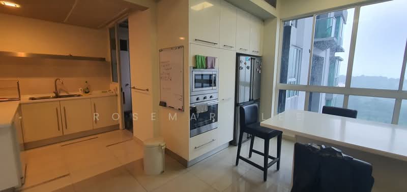 Kondominium untuk Dijual di Kiaramas Ayuria - Rosemary Lee - Kitchen - PropertyGuru.com.my