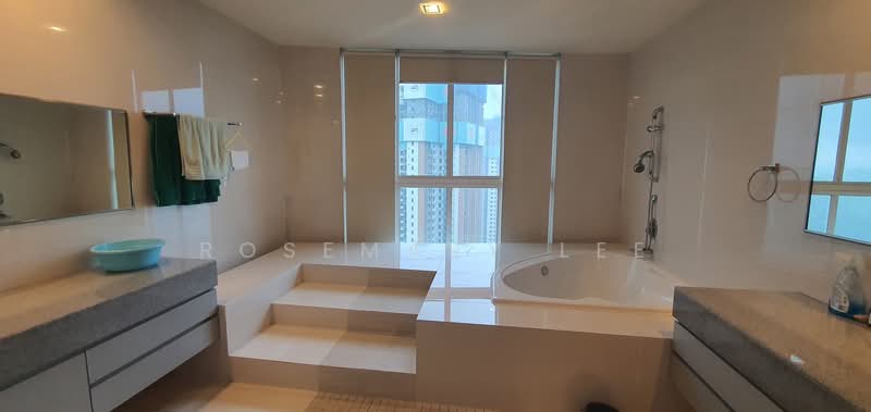 Kondominium untuk Dijual di Kiaramas Ayuria - Rosemary Lee - Bathroom - PropertyGuru.com.my