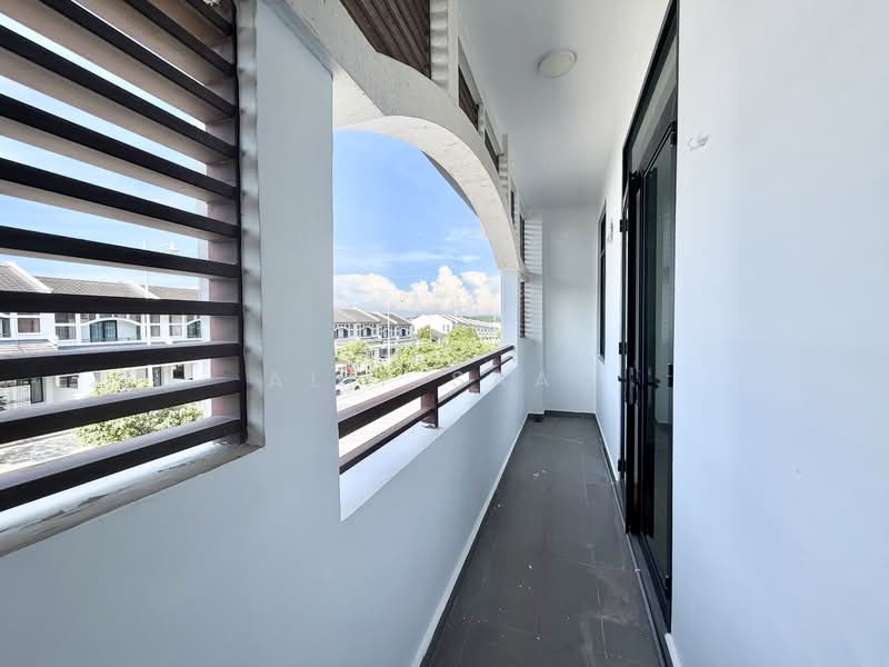 2-storey Terraced House for Sale in Eco Majestic (Semenyih) - Alif Saad - PropertyGuru.com.my
