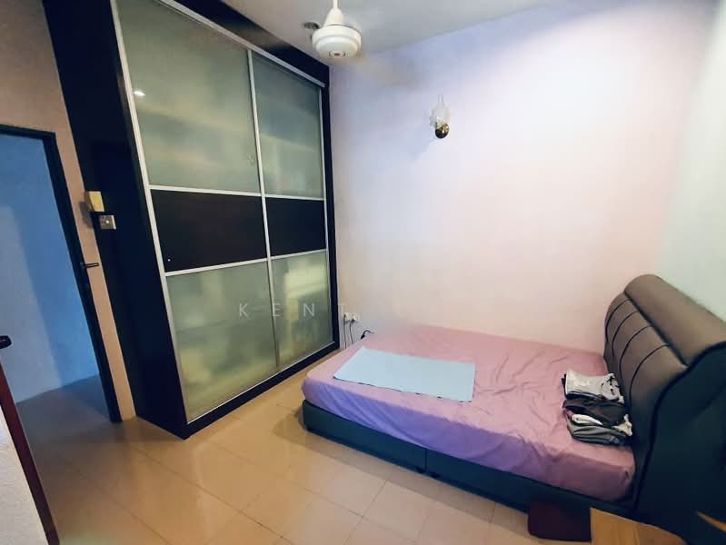 Rumah Teres 2.5 Tingkat untuk Dijual di Sungai Ara (Penang) - Kent Lai - Bedroom - PropertyGuru.com.my