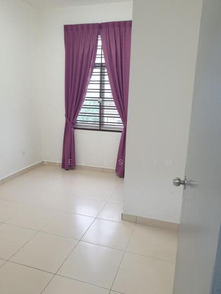 Rumah Berkembar untuk Dijual di Taman Scientex Kulai (Sedenak) - Alexius Lim - Interior - PropertyGuru.com.my