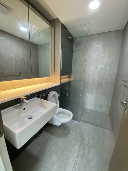 Servis Apartment untuk Disewa di Cantara Residences - Lester Lee - Bathroom - PropertyGuru.com.my