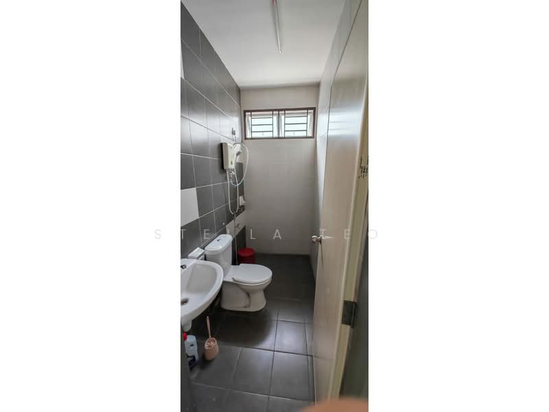 1-storey Terraced House for Rent in Johor Bahru (Johor) - Stella Teo - Bathroom - PropertyGuru.com.my
