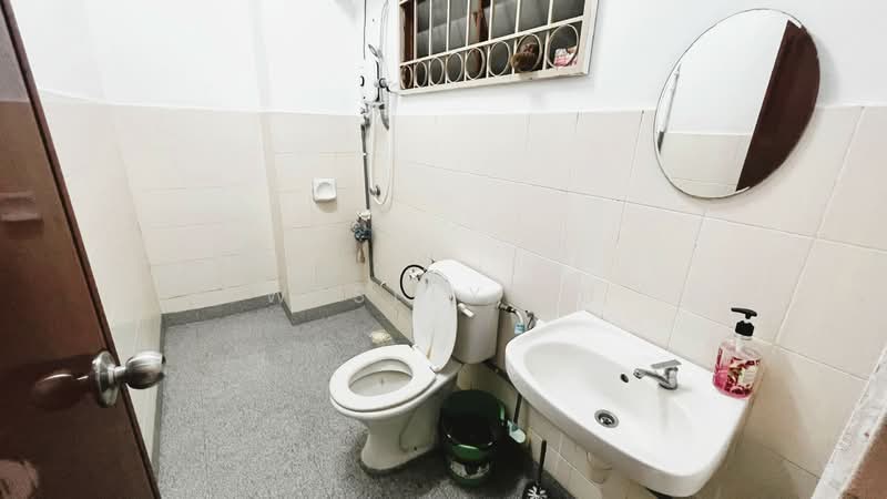 Apartment for Sale at Vista Impiana - Wesley Fu - Bathroom - PropertyGuru.com.my