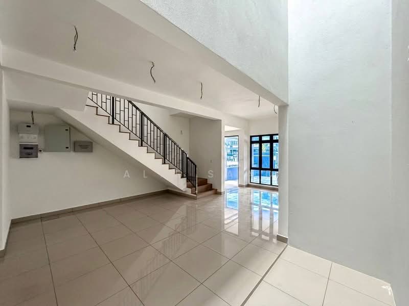 Rumah Teres 2 Tingkat untuk Dijual di Shah Alam (Selangor) - Alif Saad - Interior - PropertyGuru.com.my