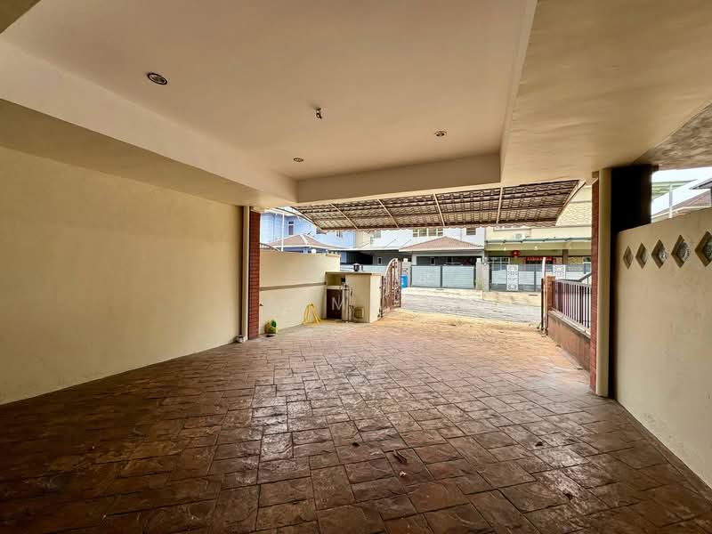 2-storey Terraced House for Sale in Subang (Selangor) - Azmi . - Exterior - PropertyGuru.com.my