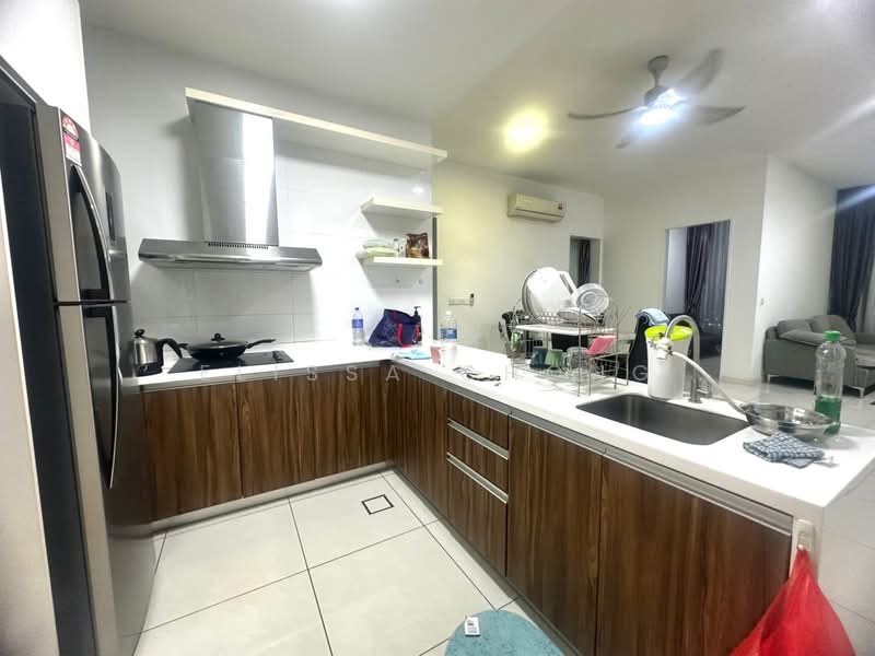 Servis Apartment untuk Disewa di Setia Sky 88 - Elissa Chong - Kitchen - PropertyGuru.com.my
