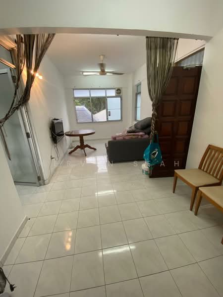 Flat for Sale at Pesara Nipah - Mervyn Seah - Living Room - PropertyGuru.com.my