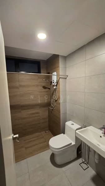 Service Residence for Rent at Vivo Executive Apartment - Nicole Liew - Bathroom - PropertyGuru.com.my