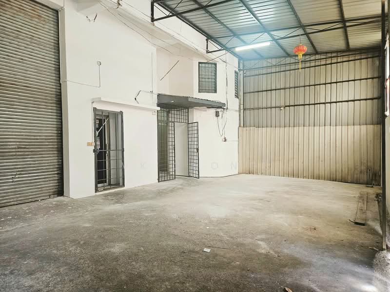 Factory for Rent in Taman Desa Cemerlang (Ulu Tiram) - VK Chong - Interior - PropertyGuru.com.my