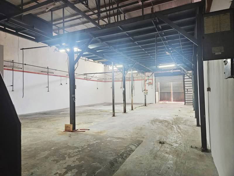 Factory for Rent in Taman Desa Cemerlang (Ulu Tiram) - VK Chong - Interior - PropertyGuru.com.my