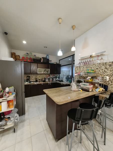 3-storey Terraced House for Sale in Taman Esplanad (Bukit Jalil) - Ken Lai - Kitchen - PropertyGuru.com.my