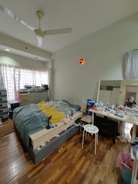 3-storey Terraced House for Sale in Taman Esplanad (Bukit Jalil) - Ken Lai - Bedroom - PropertyGuru.com.my