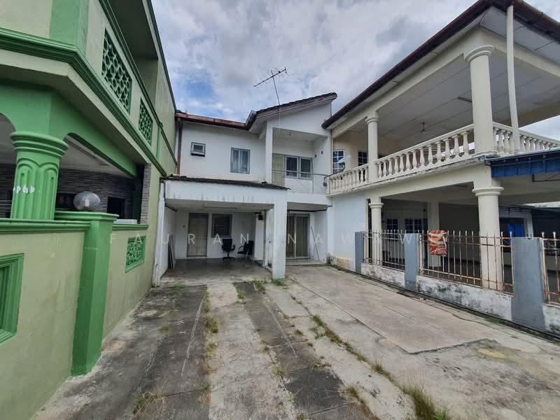 2-storey Terraced House for Sale in Taman Jasmin (Kajang) - Fauran Nawawi - PropertyGuru.com.my