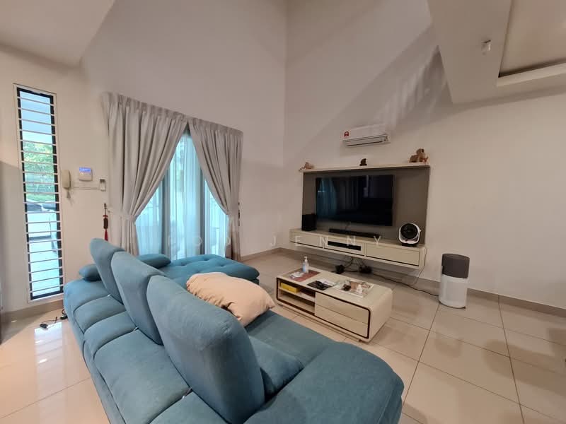 Rumah Bandar untuk Dijual di Cahaya Spk (Shah Alam) - Jenny Jia Xiao, Foo - Living Room - PropertyGuru.com.my