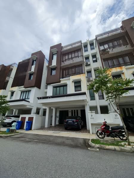 Rumah Bandar untuk Dijual di Cahaya Spk (Shah Alam) - Jenny Jia Xiao, Foo - Exterior - PropertyGuru.com.my
