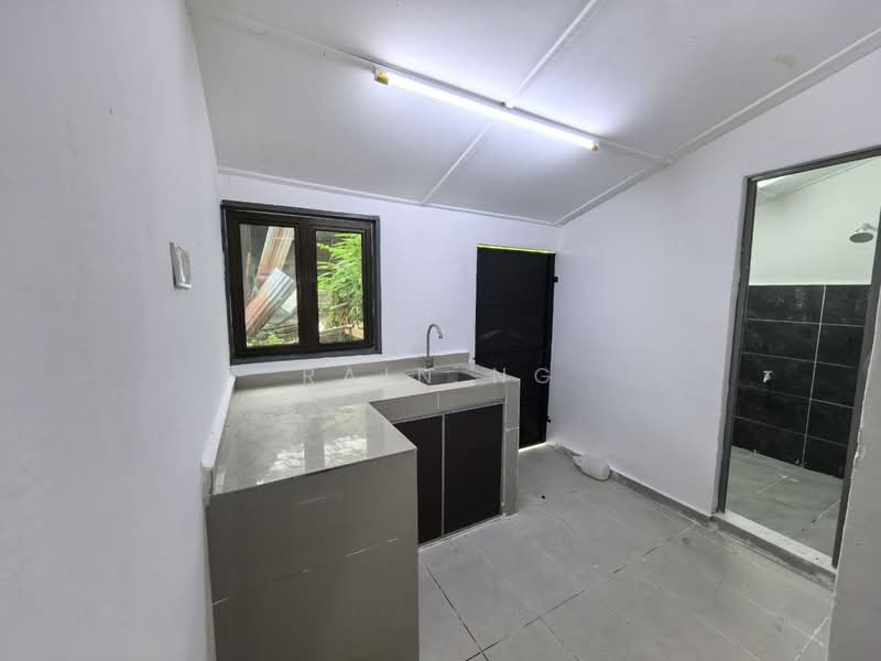 Rumah Teres 2 Tingkat untuk Dijual di Johor Bahru (Johor) - Rain Ng - Kitchen - PropertyGuru.com.my